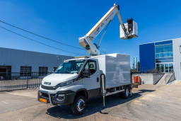 Iveco Daily 70 70C210 - Danilift PDA 210V