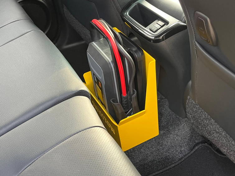 Toyota HiLux DC GR Sport 2,8 SwissTow 2x Winden AWU 14
