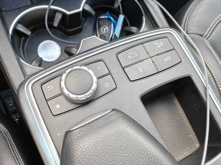 Mercedes-Benz M-klasse AMG 63 Perfor. Pack. 21