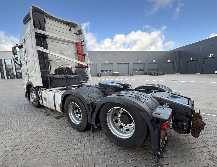 Volvo FH 13.540 6x2 AIR / AIR WB3.2m 6