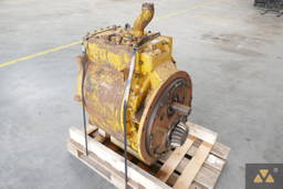 Caterpillar D9H Transmission