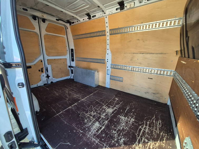 Renault Master 2.3 145 / L2H2 / Serviced 30