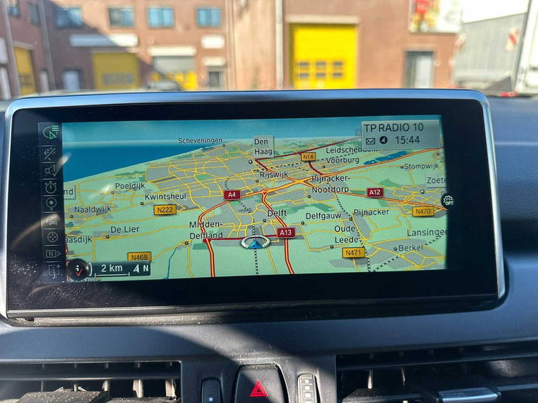 BMW 2-Serie Active Tourer 225xe M Sport 16
