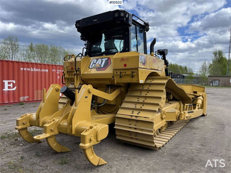 Caterpillar D6XE LGP Bulldozer 3