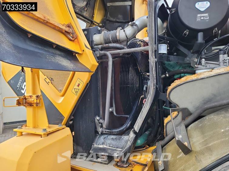 Volvo L220G Reversible seat - CDC 21