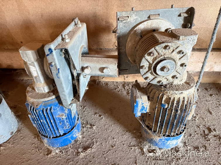 Diversen Kvarnmotor och 2st vinkelväxel 9