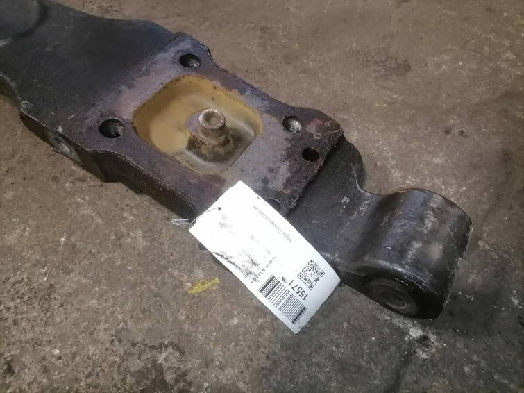 Volvo Air spring bracket 4