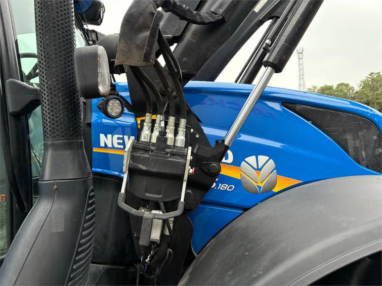 New Holland T 6.180 Electro Command 10