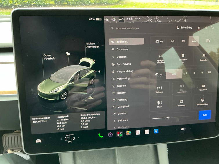 Tesla Model 3 Electric 19