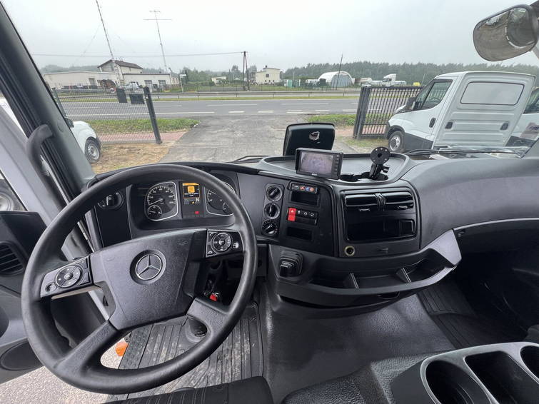 Mercedes-Benz Atego 1021 Carrier Supra 850 Mt. 560 21