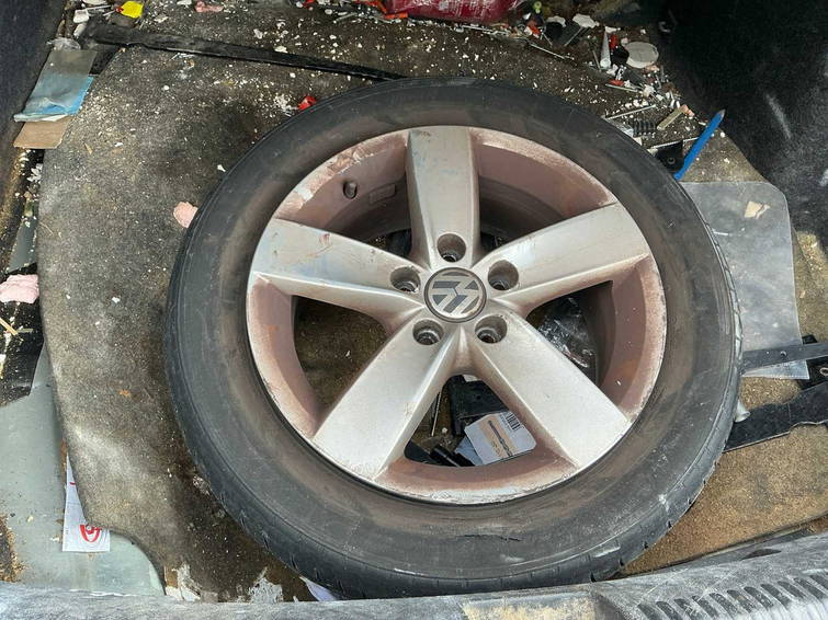 Volkswagen Jetta VW 21