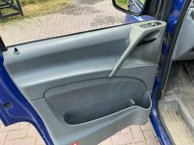 Mercedes-Benz Vito 109 CDI 320 Amigo 17