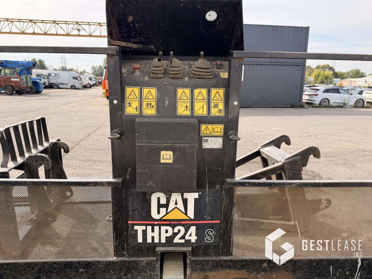 Caterpillar TH360B 21