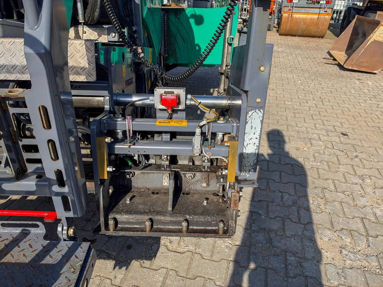 Vogele Super 800-3i 12