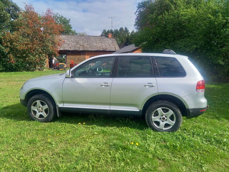 Volkswagen Touareg Varevogn VW van 2,5 TDI 9