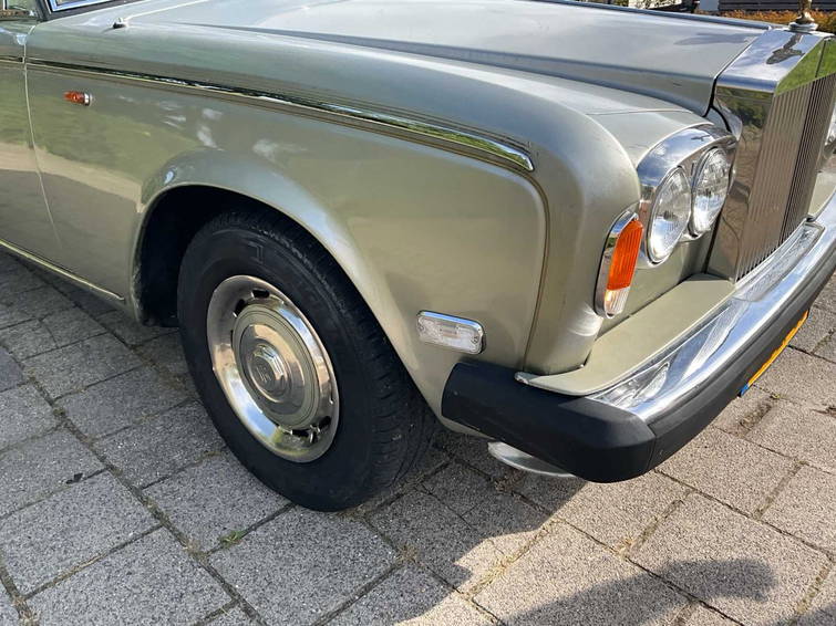 Rolls-Royce Silver Shadow 6.8 Saloon type ll 18