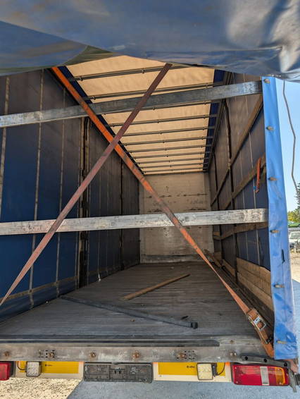 Schmitz Cargobull Sperrmann Anhänger 3
