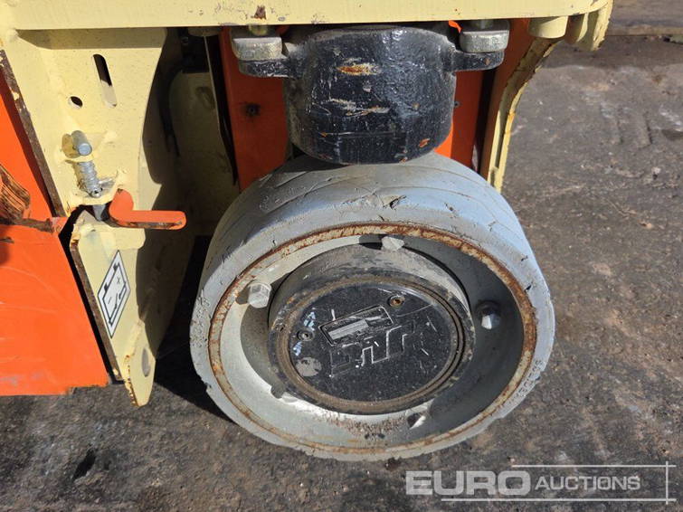 JLG 1230ES 11