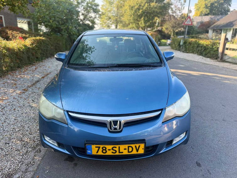 Honda Civic 1.3 Hybrid 2