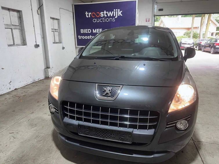 Peugeot 3008 1.6 THP ST 6