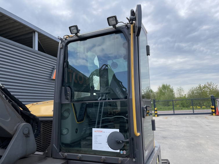 Volvo ECR88D 22