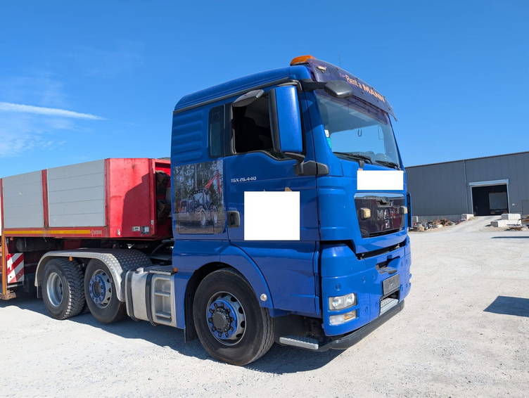 MAN TGX 26.440 6x4 Hydrodrive Forst 1