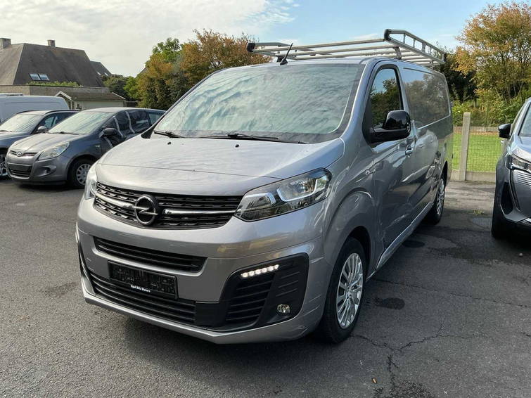 Opel Vivaro 1