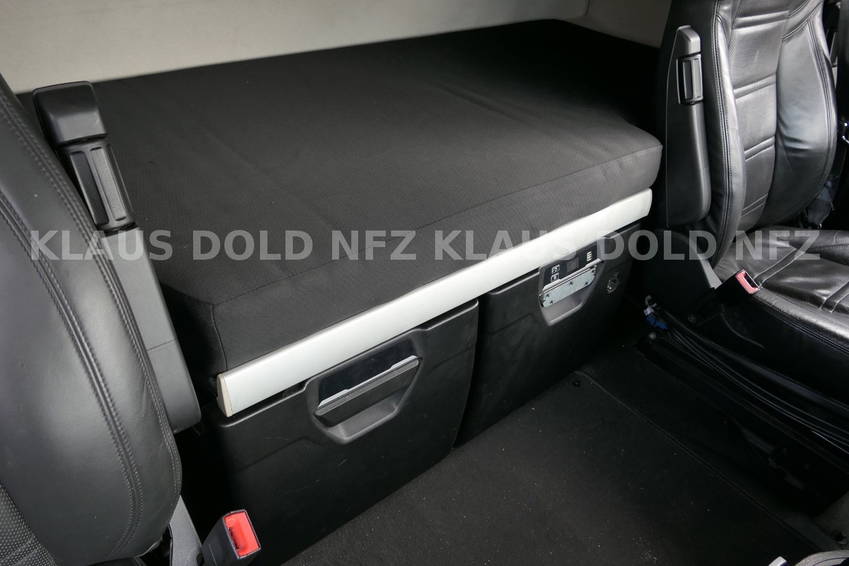 Iveco S-WAY 570 Retarder 2-Tanks Euro6 14