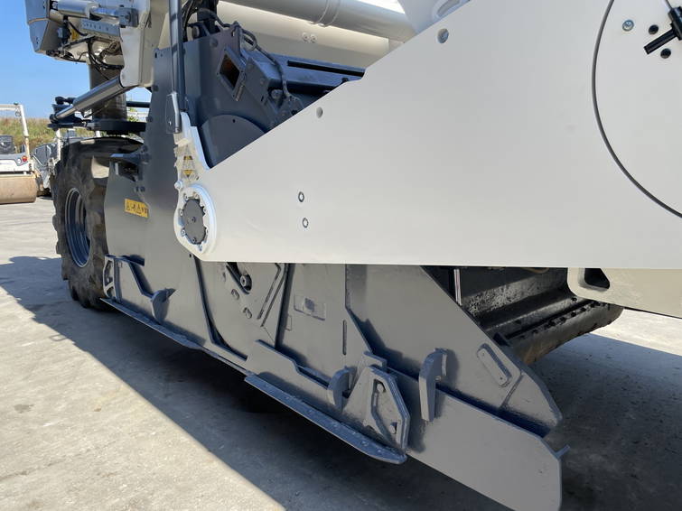Wirtgen WR 240I 28
