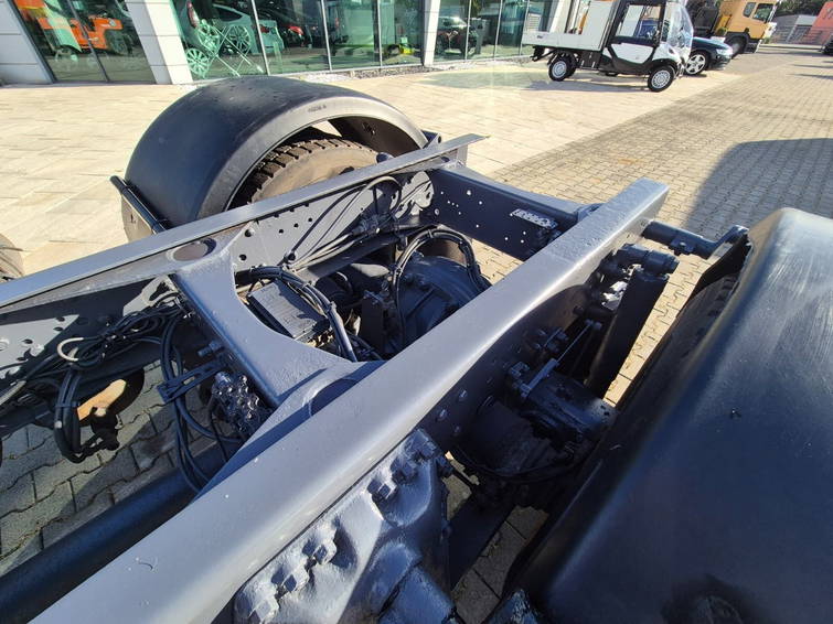 Scania P280 4x2 DB - Frame - PTO 16