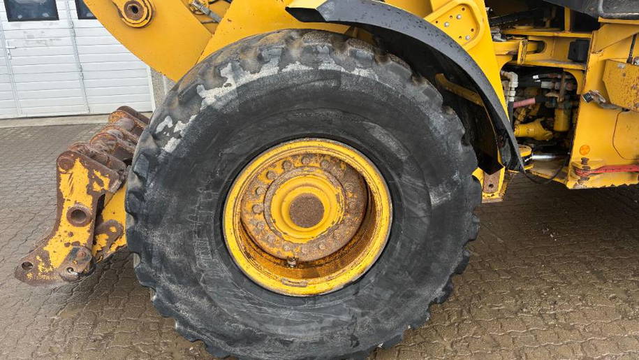 Caterpillar 938K 11