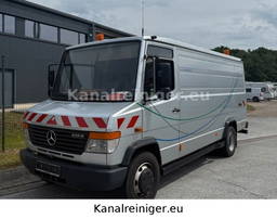 Mercedes-Benz Vario 818 D - Müller Einbauspüler