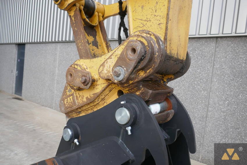Caterpillar 320E L 320EL 11