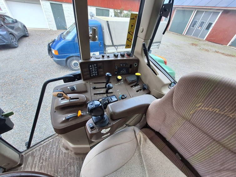 John Deere 6320 Traktor John Deere 27