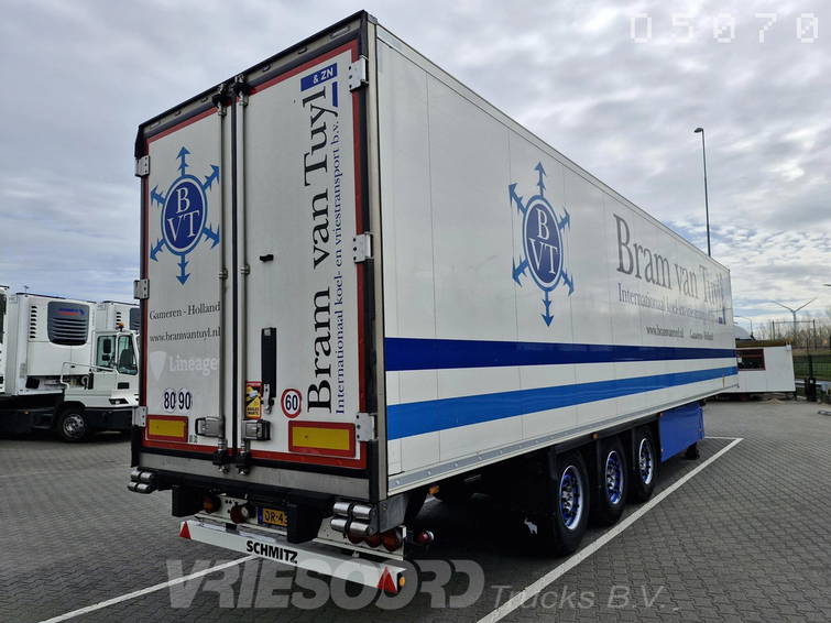Schmitz Cargobull SKO 24 7