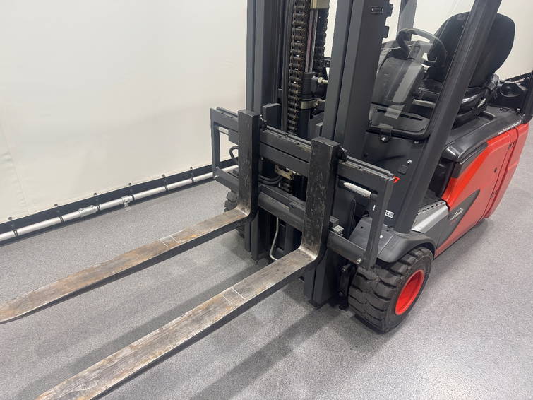 Linde 386-02 E 18-02 13