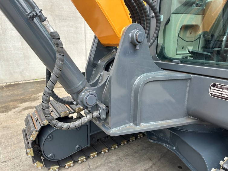 Hyundai R60VS 16