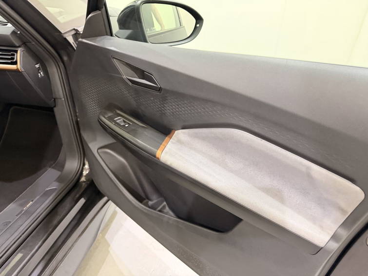 Cupra Born Adrenaline 82KWh Carplay/Android Auto | Camera | 19 inch 13