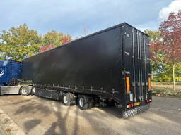 Jumbo Gedwongen gestuurde semi huif + dichte wand