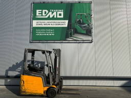 Jungheinrich EFG 215 Heftruck