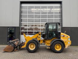 Caterpillar 908