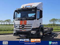 Mercedes-Benz Actros 1832 GÖBEL Schnellifter