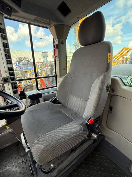 Volvo L90H | A/C | German Machine 23