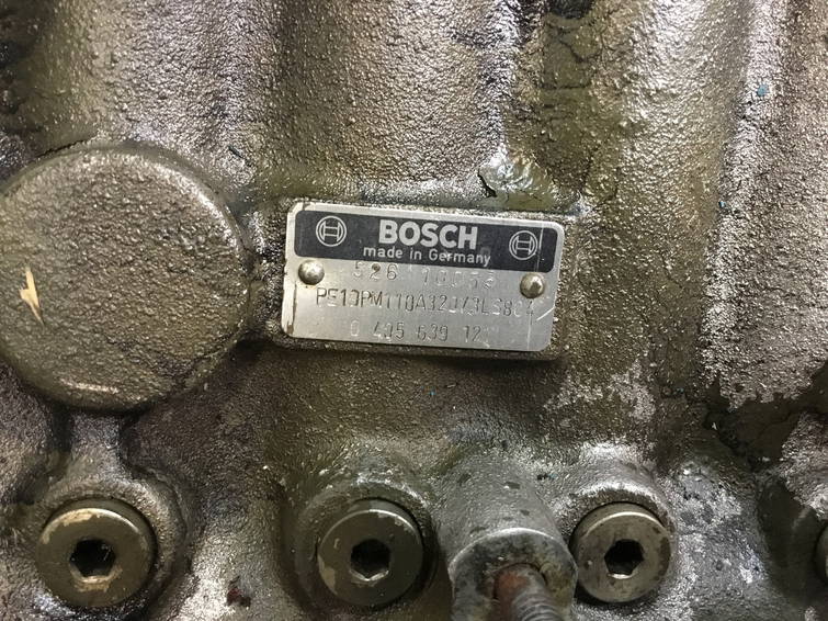 Bosch Fuel Pump 0405639121 Used 2