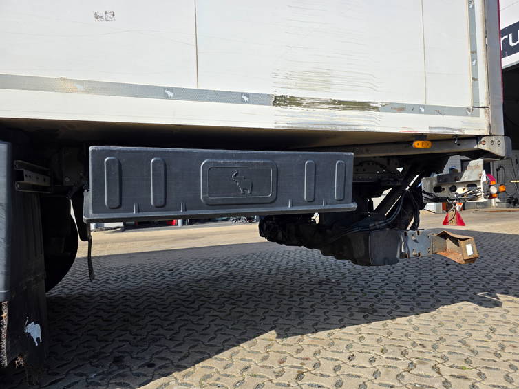 Schmitz Cargobull SKO 24/L 13.4 FP45 Cool 29