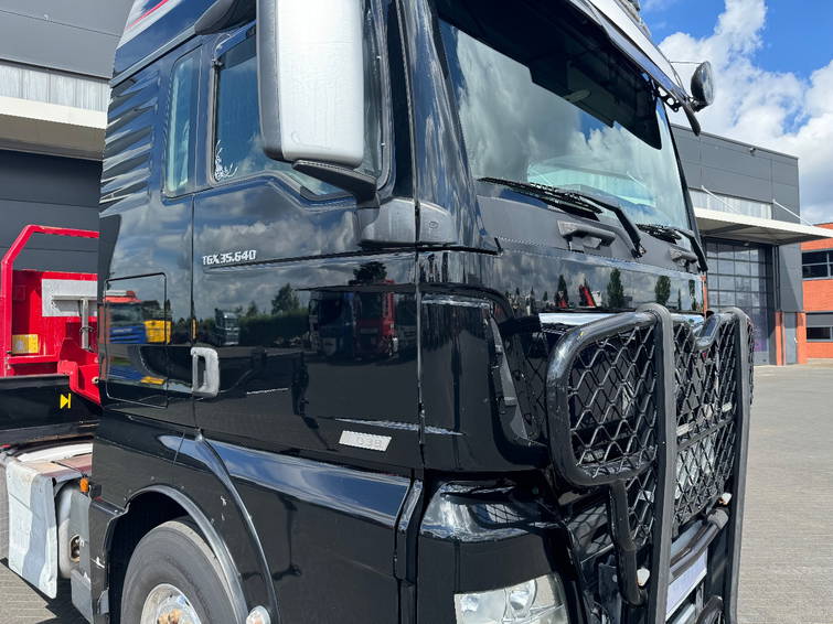 MAN TGX 35.640 8x4-4 BL Effer 395/8S 21
