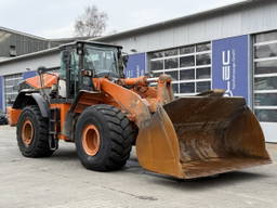 Hitachi ZW310 -6 Radlader 28 Tonnen 12.350 h