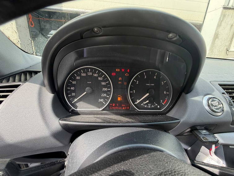 BMW 1-serie 120i Executive 13