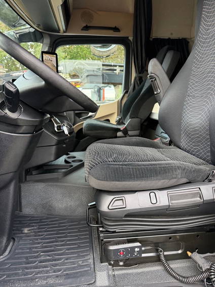 Mercedes-Benz Actros 1848 Retarder 11