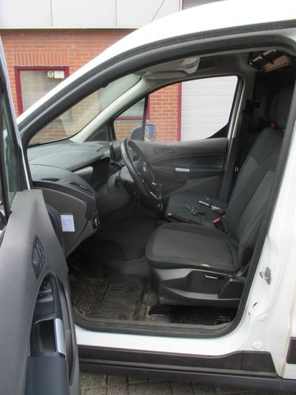 Ford Transit Connect 1.5Tdci 3Sitzer Klima Netto€5750 10
